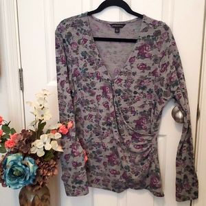 Womans Rock & Republic Size XL